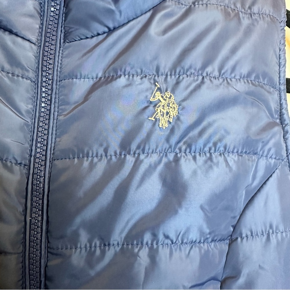 U.S. Polo Assn. Women's Blue Puffer Vest Size M - Picture 3 of 7